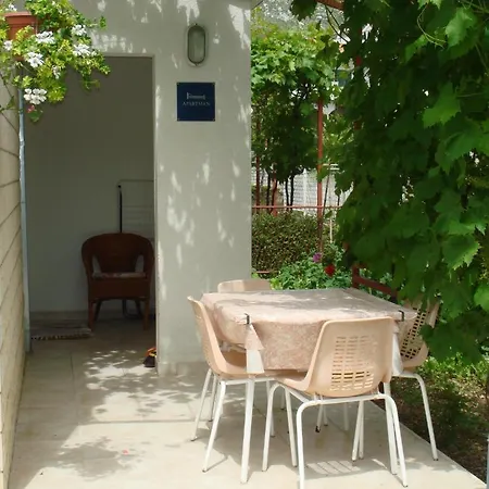 Tin Apartamento Kaštela